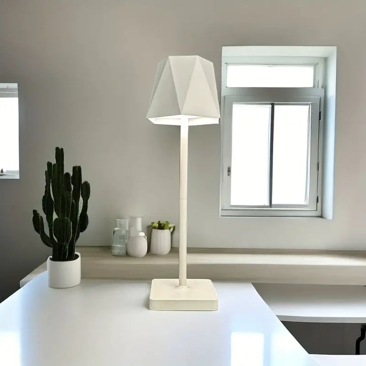 LuxeLumina | Luxury & Minimalist Dimmable Table Lamp