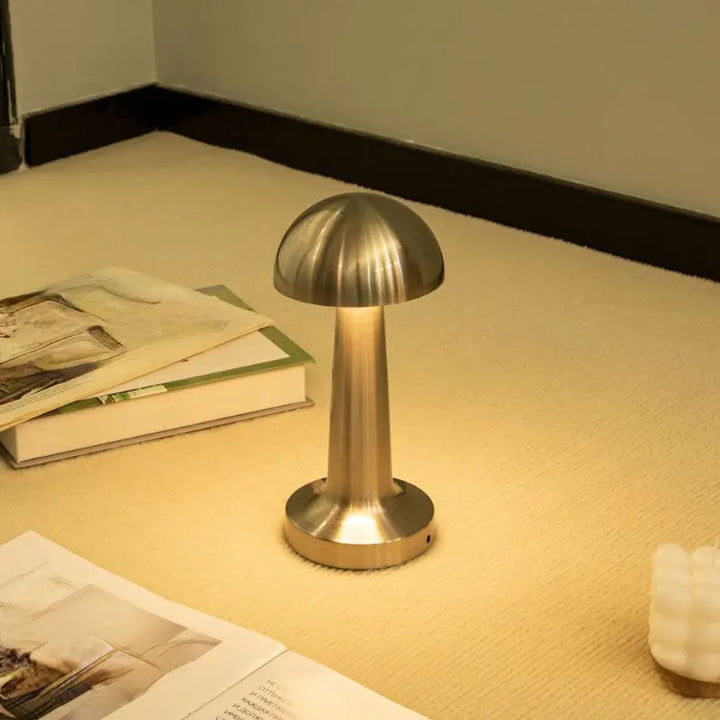 LunaGlow | Vintage & Elegant Mushroom Table Lamp