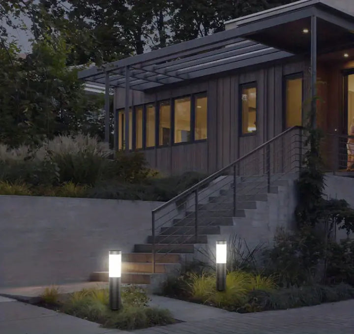 LuxeLantern | Modern Outdoor Solar Light