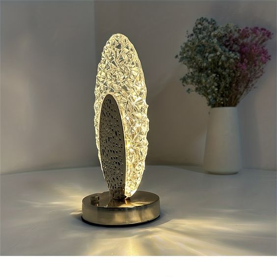 KristalAura | Modern & Luxury Peacock Table Lamp