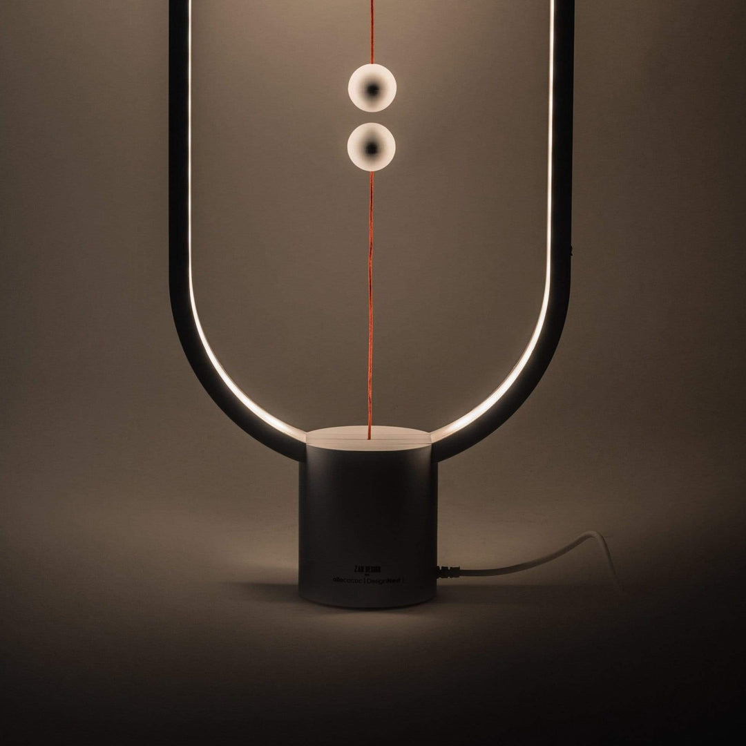 Magnet Light – Sleek, Innovative Desk Lamp with Magnetic Touch Control