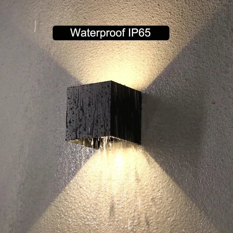 MetroLite - Elegant outdoor wall light