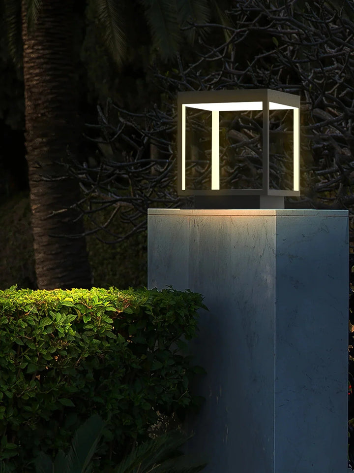 Lumen Square: Modern Outdoor Post Light