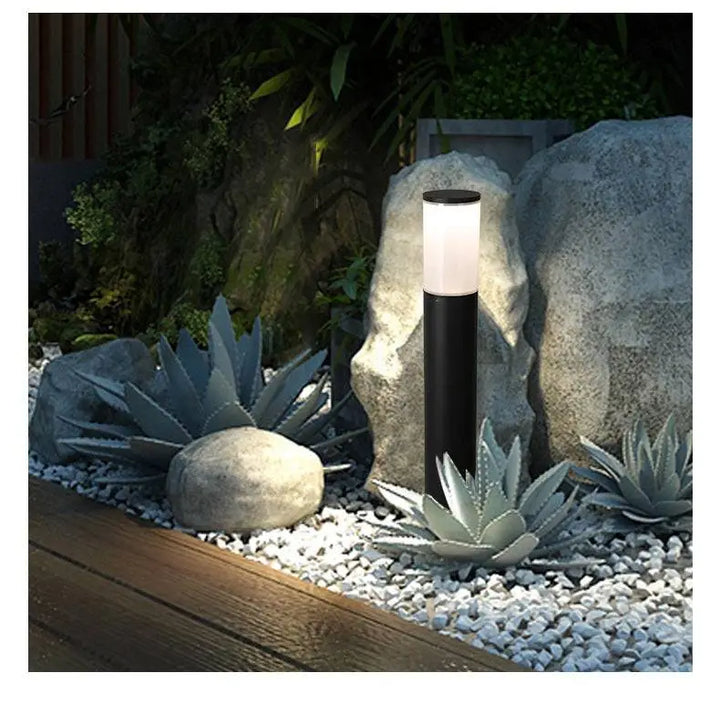 LuxeLantern | Modern Outdoor Solar Light