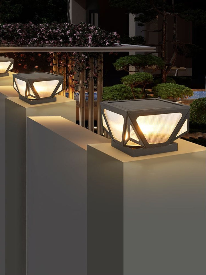 Glow Beam Outdoor Light (Solar)